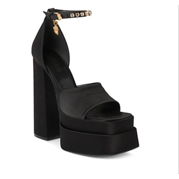 VERSACE Satin Platform Pumps Sz 37 - Picture 1 of 12